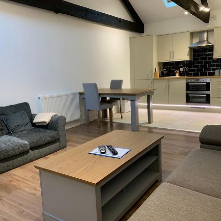 Flat 5, 124 High Street Apartment Newmarket  Exterior photo